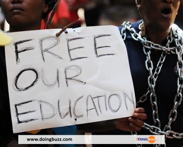 Les étudiants sud-africains dénoncent les frais de scolarité élevés