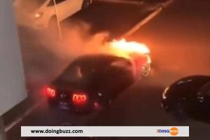 Ghana : il prend feu avec sa voiture en voulant frimer sur le campus (vidéo)