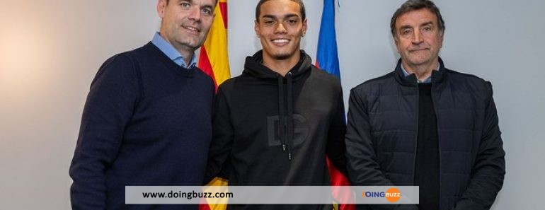 Barça A Officialisé L’arrivée De João Mendes De Assis Moreira, Fils De Ronaldinho