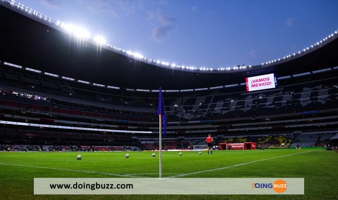 Cet Arbitre Mexicain Se Bat Avec Un Joueur En Plein Match (Vidéo)