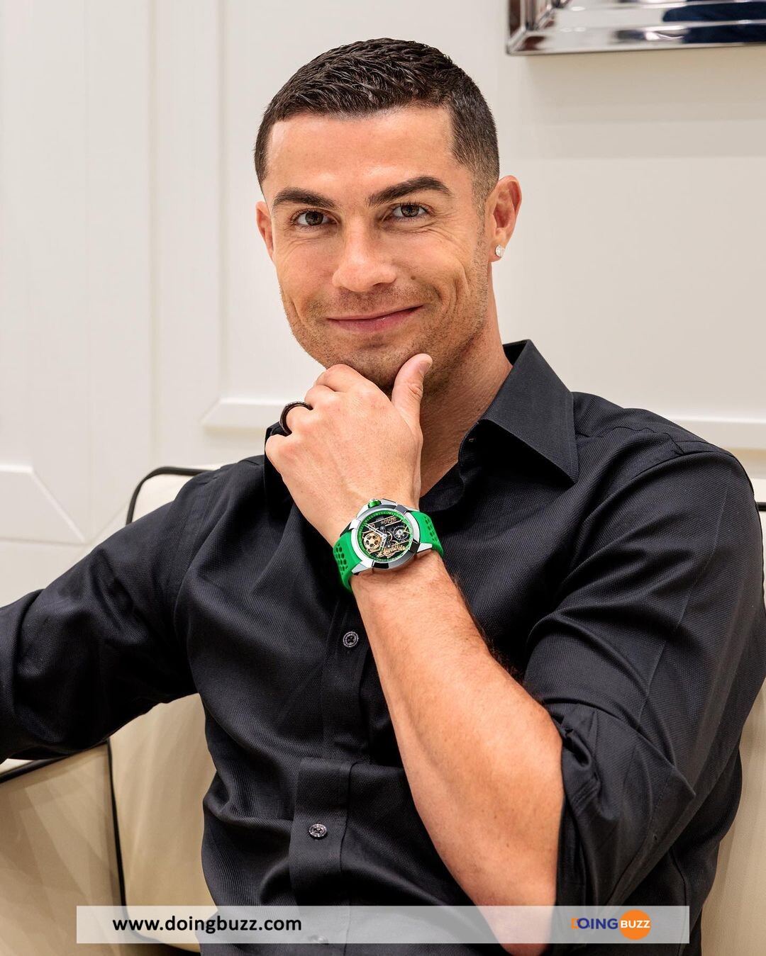 Cristiano Ronaldo Dévoile Sa Nouvelle Montre De Luxe Plus Chère Que Sa Range Rover (Photo)