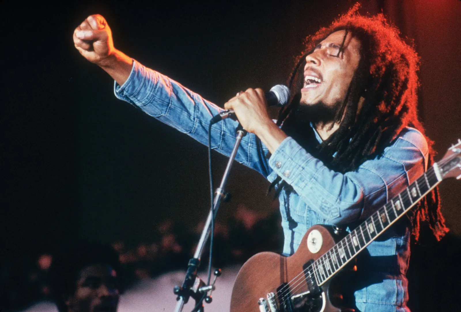 Bob Marley : La Légende De La Musique Reggae Qui Continue D'Inspirer Le Monde Entier