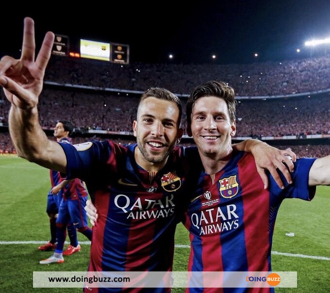 Lionel Messi Adresse Un Message Fort À Jordi Alba