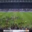 Barça : Les supporters de l’Espanyol ont envahi le terrain pour cette raison (vidéo)
