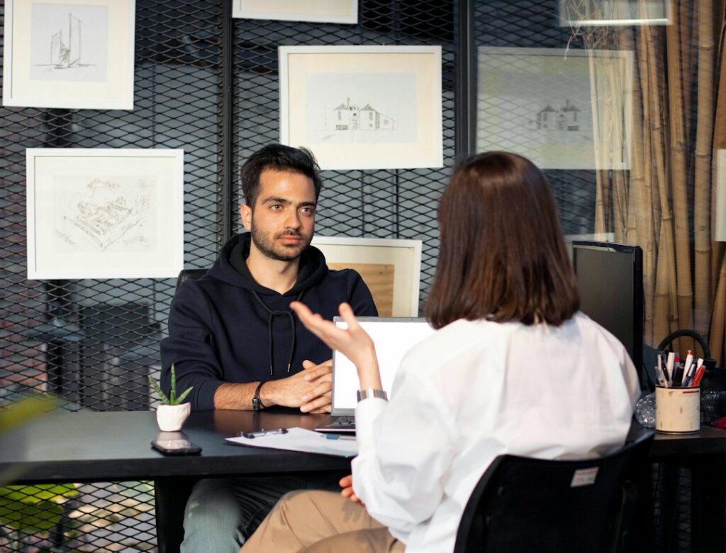 Réussir sa demande d’emploi en 2027 : méthode, CV, lettre et entretien