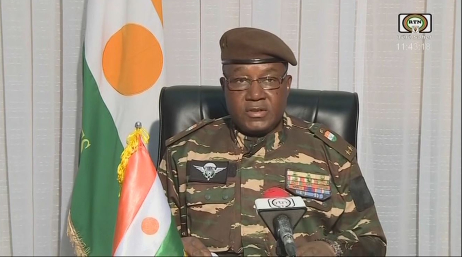 Coup Detat Au Niger Qui Est Le General Abdourahmane Tchiani
