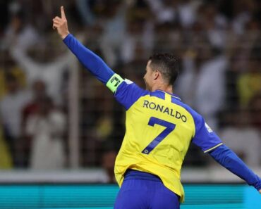 Coup du Marteau : Cristiano Ronaldo choque ses fans avec la danse (PHOTO)