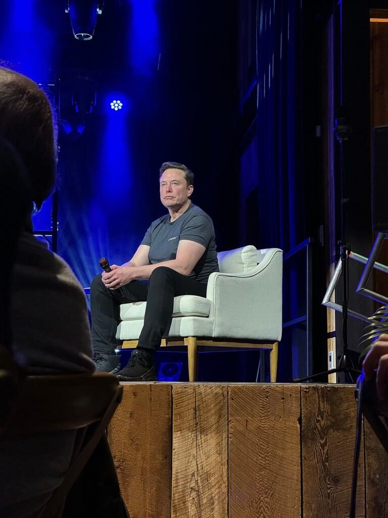 Forbes déclare qu&rsquo;Elon Musk est le plus riche du monde dans ce secteur précis