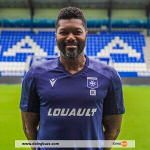 Djibril Cissé Fait Son Retour À Auxerre Dans Le Staff Du Coach !