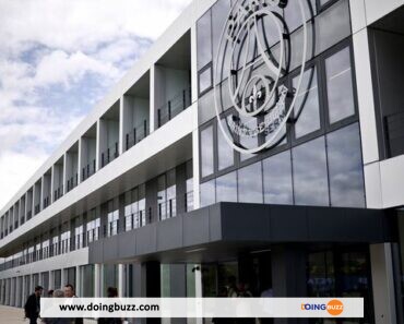 Voici le tout nouveau centre d’entraînement du PSG à Poissy (vidéo)