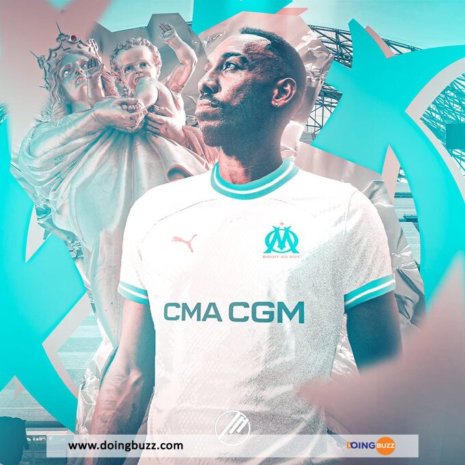 Mercato : Pierre-Emerick Aubameyang Sous Ses Nouvelles Couleurs (Photos)