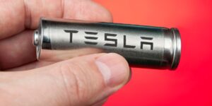 Tesla Truque Les Tableaux De Bord De Ses Voitures Électriques Pour Augmenter L&Rsquo;Autonomie Affichée