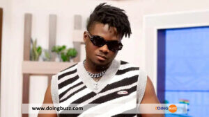 Kuami Eugene Endeuillé Par La Perte De Son Père : Un Coup Dur Pour Le Chanteur Ghanéen