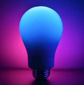 Le Lot De 5 Ampoules Connectées Philips Hue White Est À Moitié Prix