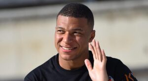 Kylian Mbappé Fuit Le Psg : Luis Enrique En Sueur