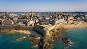 Vidéo – Hausse Des Prix De L&Rsquo;Immobilier En Bord De Mer : Saint-Malo Victime De Son Succès