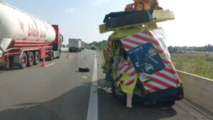 Vidéo – Départs En Vacances : Sur L&Rsquo;Autoroute, Les Patrouilleurs Risquent Leur Vie