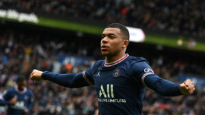 Kylian Mbappé Fait Son Retour Dans L&Rsquo;Équipe Première Du Psg