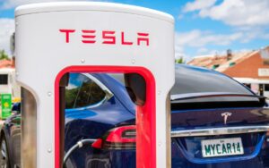 Tesla Fait Face À Une Action En Justice Concernant L&Rsquo;Exagération De L&Rsquo;Autonomie De Ses Voitures Électriques