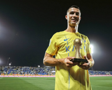 Cristiano Ronaldo : Qu&Rsquo;Est-Ce Que Ce Trophée Remporté Par La Star En Coupe Arabe Signifie-T-Il ?