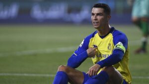 Al Nassr : Cet International Togolais Fait Tomber Cristiano Ronaldo À Terre (Photos)