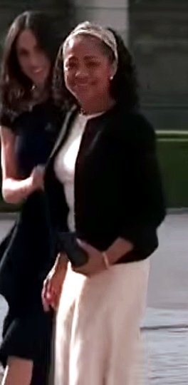 Doria Ragland, la mère de Meghan Markle en couple avec Jeff Bezos ?