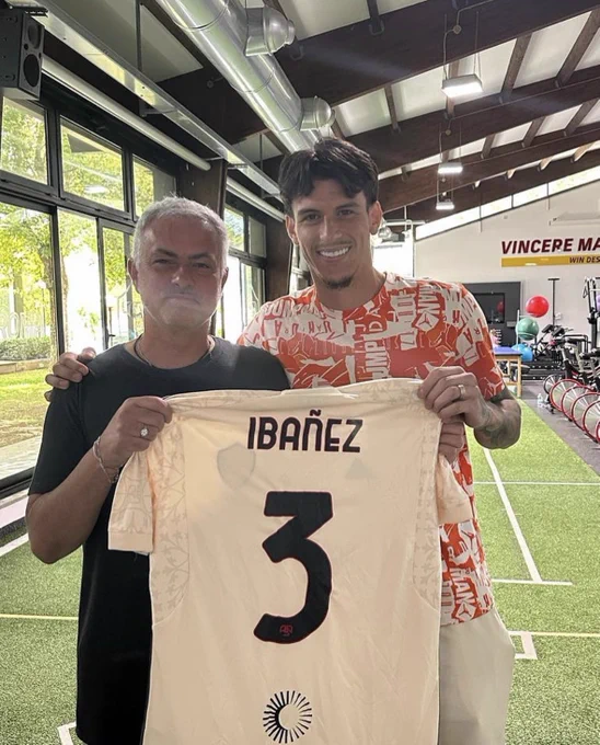 Mercato : Roger Ibanez Signe À Al-Ahli Pour 28 Millions D’euros