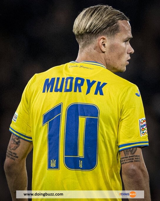 Mykhailo Mudryk Récupère Le Numéro 10 À Chelsea !