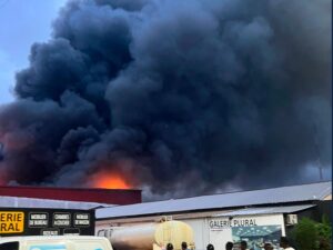 Togo : Incendie Dans Les Entrepôts De Ramco