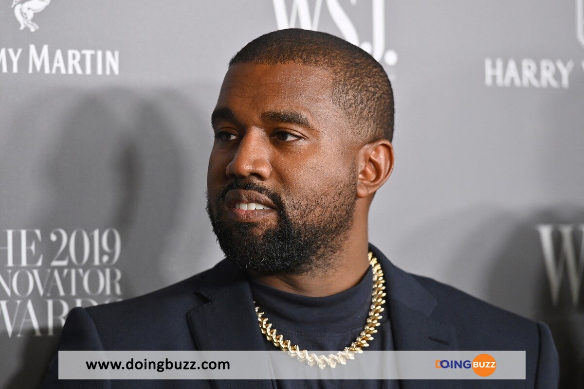Scandale : Kanye West choque ses fans en montrant ses fesses (VIDEO)