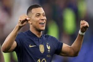 Kylian Mbappé Envoie Un Message Adorable À…, Ravi De Te Voir Ainsi