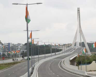 Le Pont Alassane Ouattara : Un Camerounais Tacle Les Ivoiriens En Leur Disant : « Vous Réjouissez Comme Si Vous N&Rsquo;Aviez Jamais Vu Un Pont »