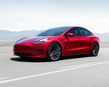 Tesla ordonné de rembourser 100 000 $ à un client après avoir rejeté une défaillance sur sa Model 3