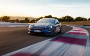 Tesla Présente Deux Nouvelles Versions Abordables Des Model S Et X Avec Une Autonomie Moindre