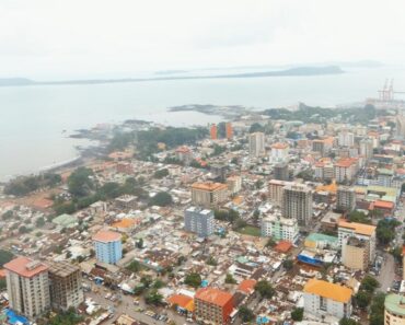 Un Apercu De La Ville De Conakry