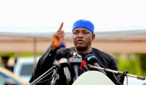 Adama Barrow, Le Président, Fait Un Choix Crucial