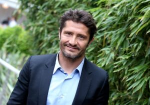 Bixente Lizarazu : Le Champion Du Monde Pose Avec Son Fils Tximista De Retour Au Pays Basque.