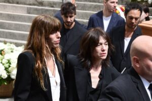 Décès de Jane Birkin : le poignant hommage de sa fille Charlotte Gainsbourg