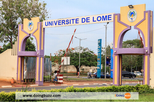 Université De Lomé Darches Administratives