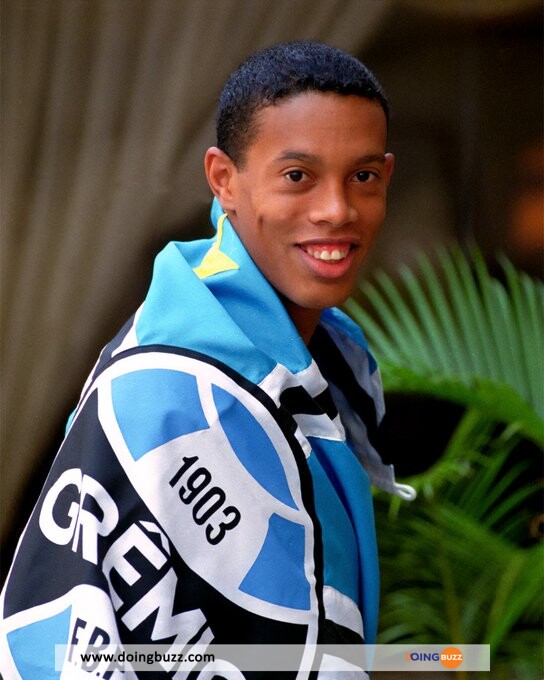 Ronaldinho &Quot;Tout Mignon&Quot; : La Légende Dévoile Des Photos Rares