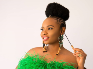 Yemi Alade Surprend Les Fans Avec Sa Nouvelle Coupe De Cheveux (Photos)