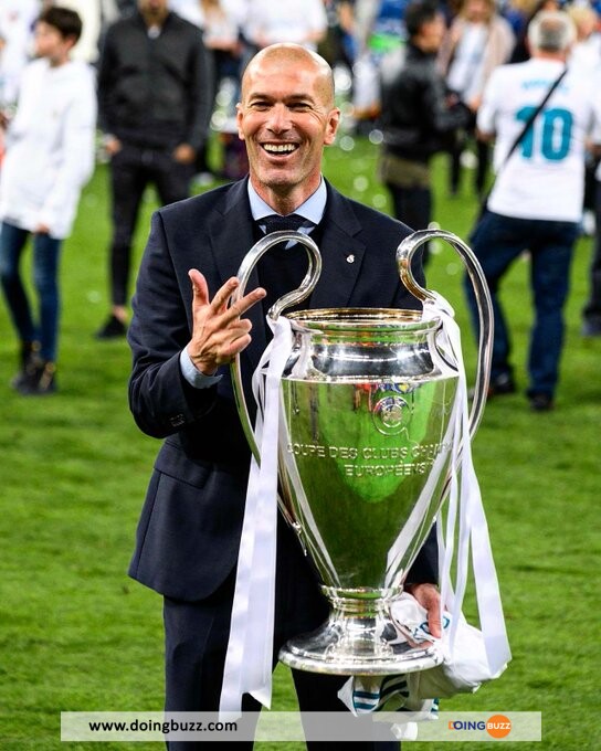Zinédine Zidane Pourrait Devenir Le Prochain Coach Du Real Madrid !