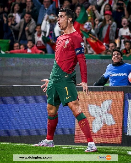 Cristiano Ronaldo Est Devenu Le Premier Joueur Européen De L’histoire À Avoir...