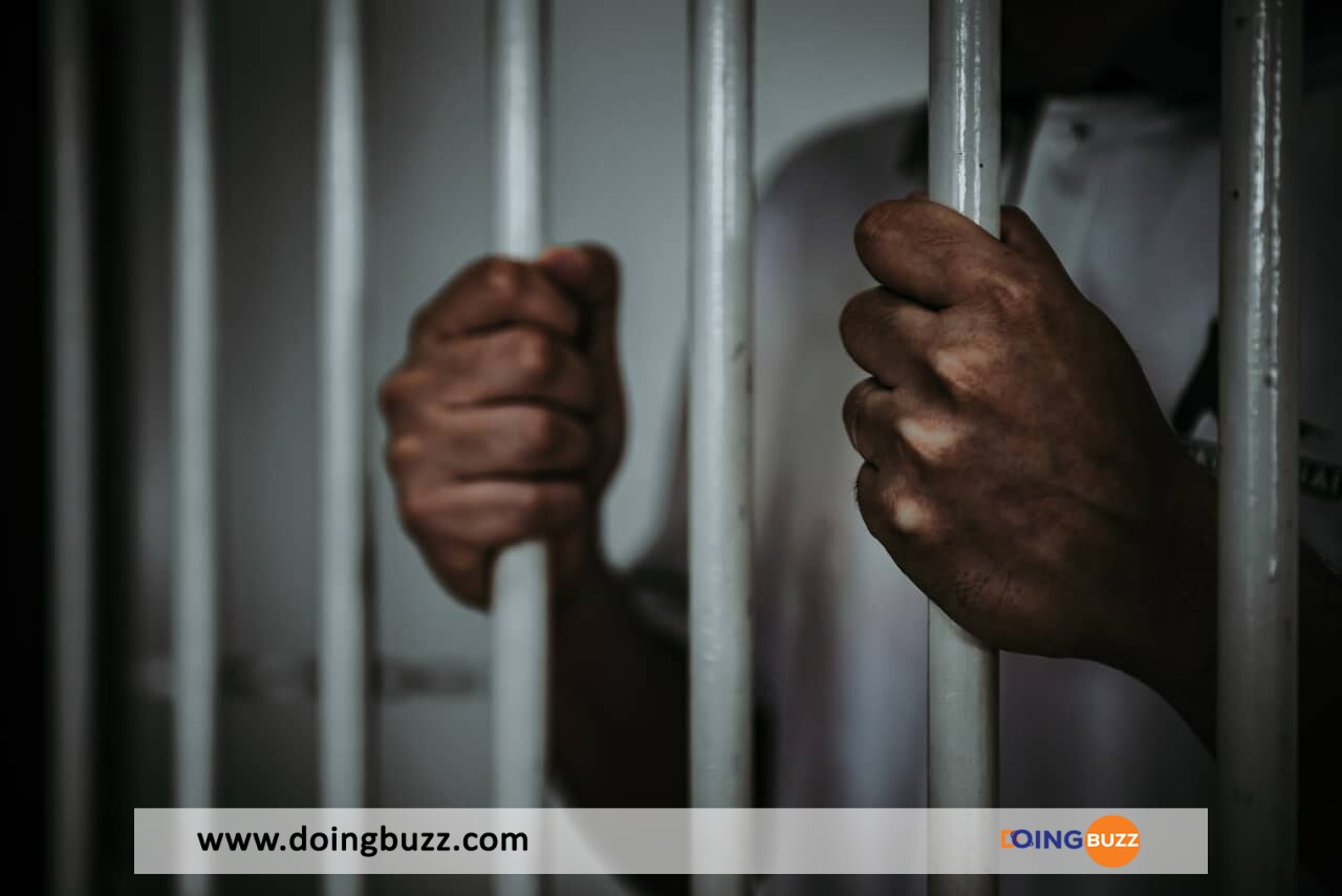 Bénin : Un Étudiant En Prison À Cause D'Un Groupe Sexuel Sur Whatsapp