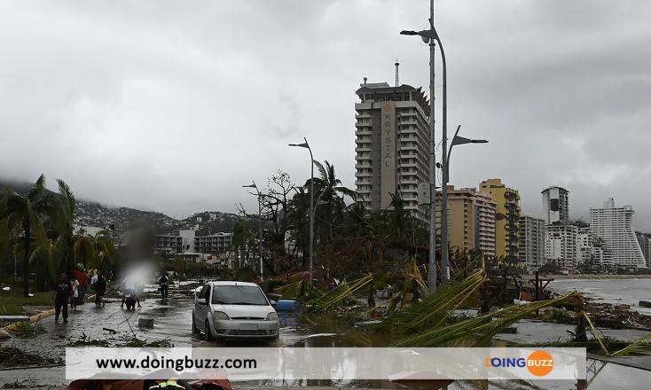 Mexique : L’ouragan Otis Frappe Acapulco, On Déplore Des Morts Et Des Disparus