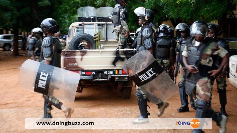 Mali : Assimi Goïta Déploie Des Centaines De Policiers Dans Les Commissariats De Kidal