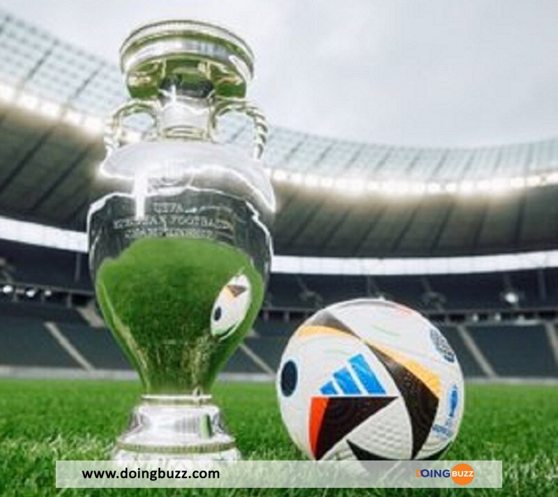Euro 2024 : L’uefa Dévoile Le Nouveau Ballon Officiel ! (Photos)