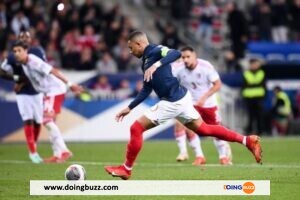 Kylian Mbappé A Marqué Un Exceptionnel But ! (Vidéo)