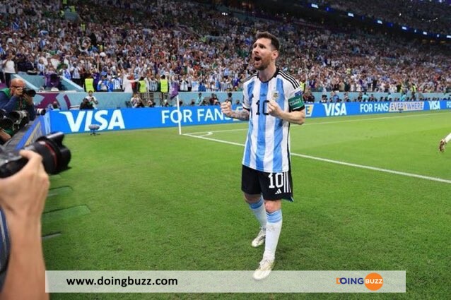 Lionel Messi Se Fait Tacler Par Cet Ancien Joueur !