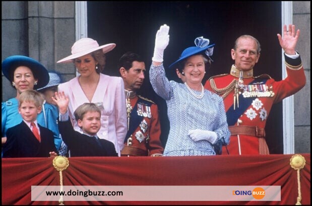 Mort De La Princesse Diana : Pourquoi Le Prince Charles Et La Reine Elizabeth Ii S'Étaient Disputés ?